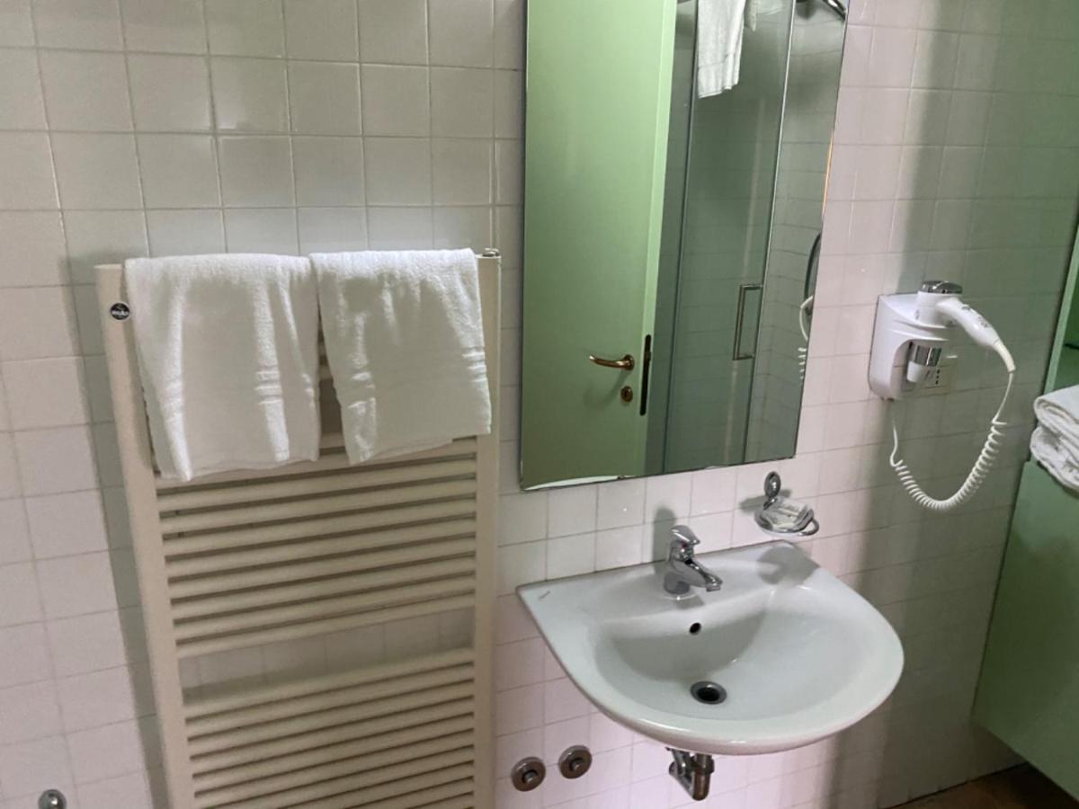 Locanda Del Tavolo Matto Potenza Picena Exteriér fotografie